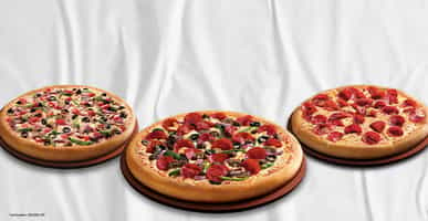 Hat trick - 3 large pizzas