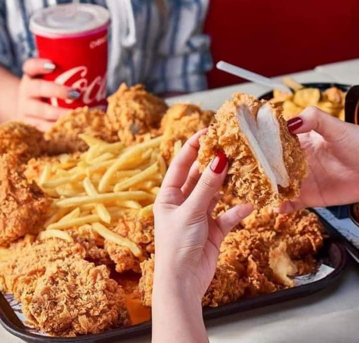 12 Peac's of Broasted