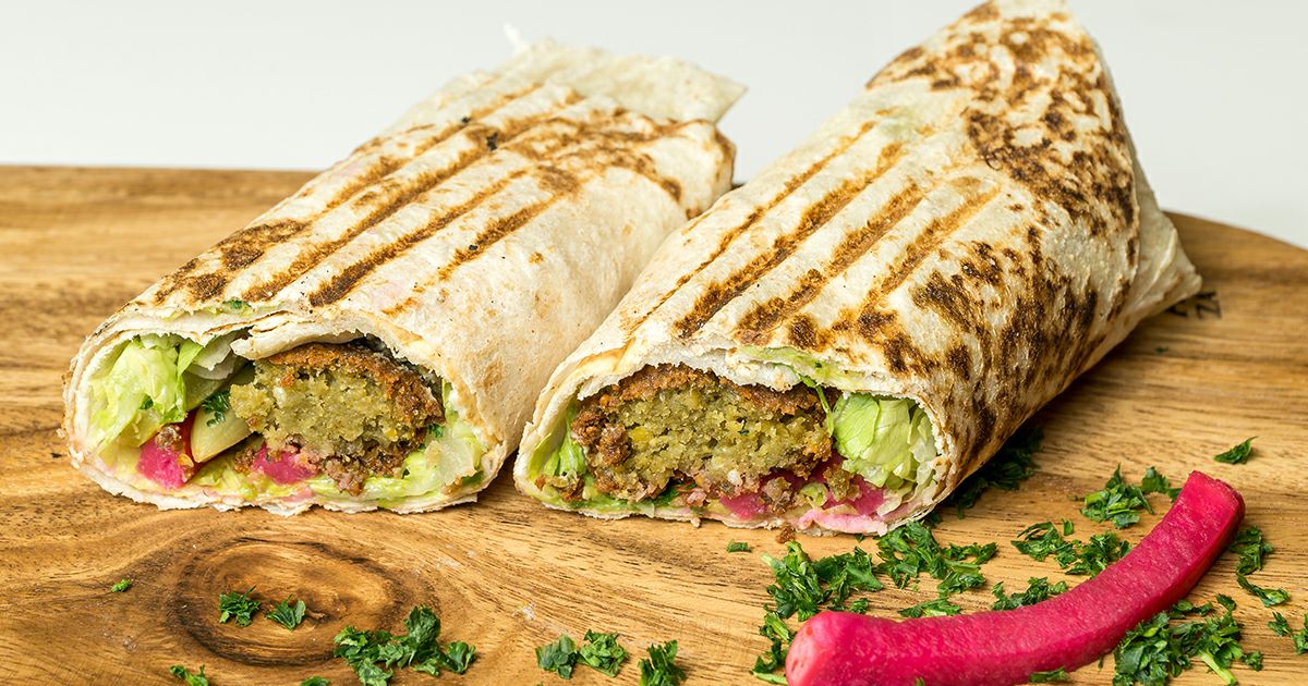Falafel sandwich with hummus