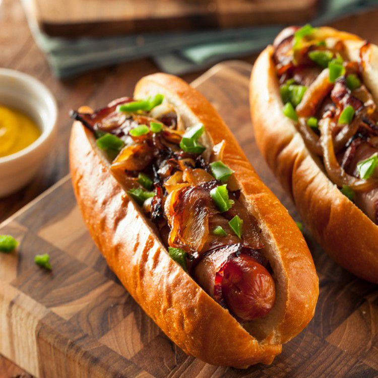 ساندوتش نقانق