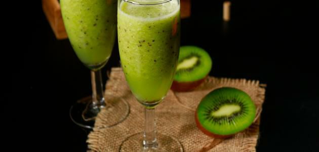عصير كيوي صغير