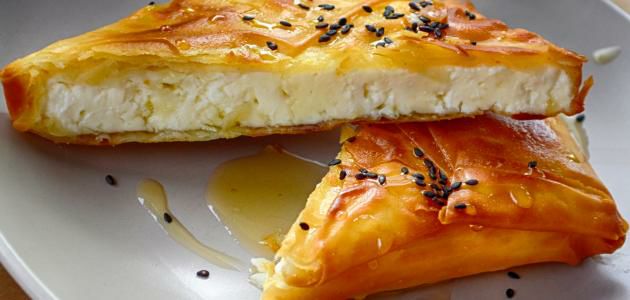 فطيرة لبنة بالعسل 