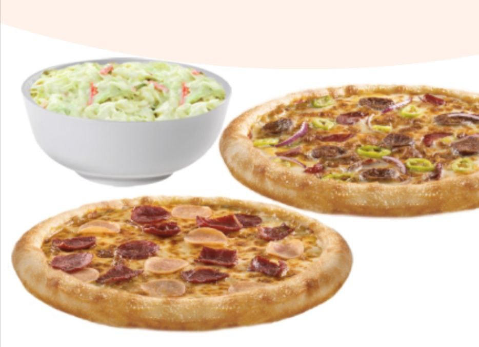  عرض بيتزا حجم كبير و بيتزا حجم وسط